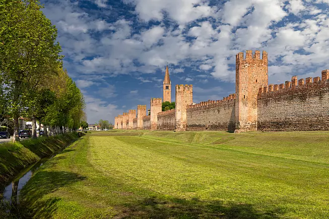 Mura di Montagnana. Shutterstock_2428669367