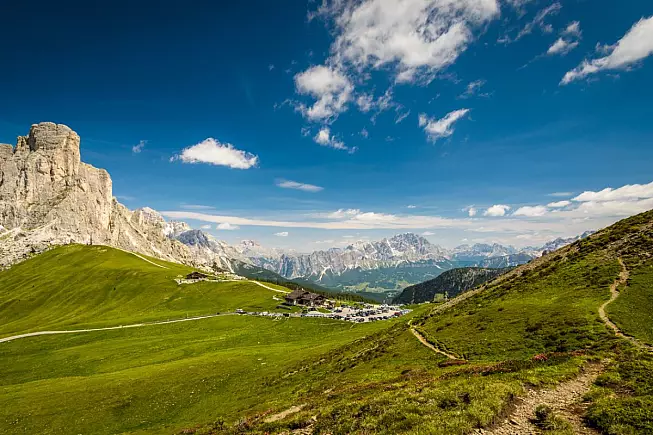 Passo di Giau. iStock-529989696