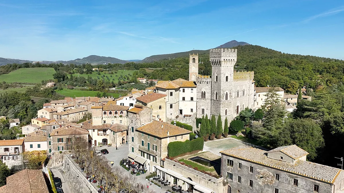 San Casciano dei Bagni. Shutterstock_2578659033