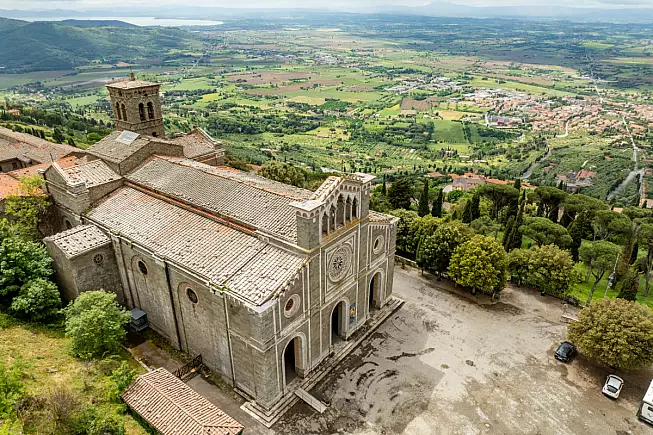 Basilica di Santa Margherita, Cortona. Shutterstock_2502893889