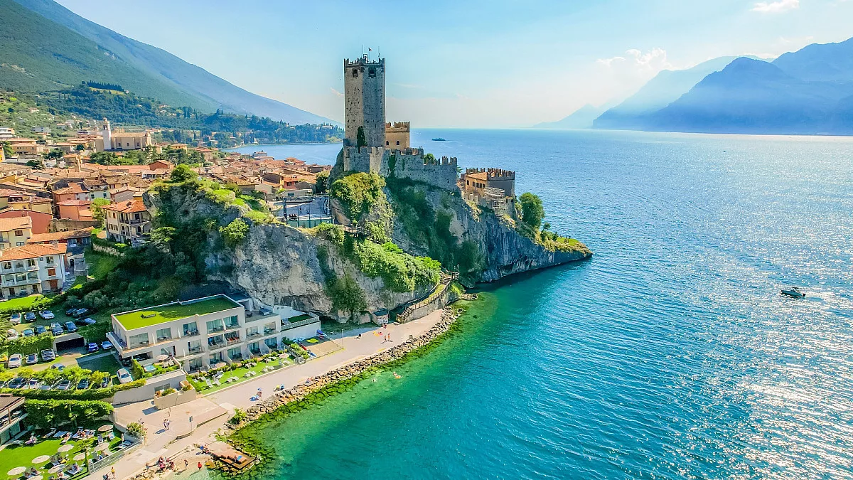 Castello Scaligero di Malcesine. Malcesine, Lago di Garda. Shutterstock_2515262737