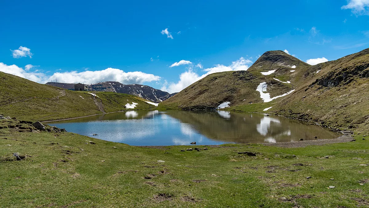 Lago Scaffaiolo. Shutterstock_2458970999