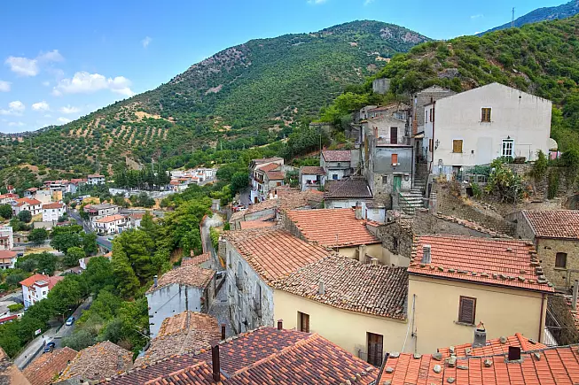 Valsinni, vista panoramica. Shutterstock_130623476