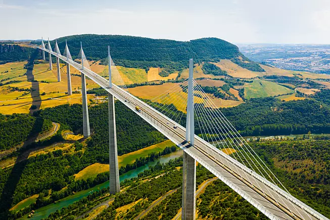 Viadotto di Millau. 1833354634