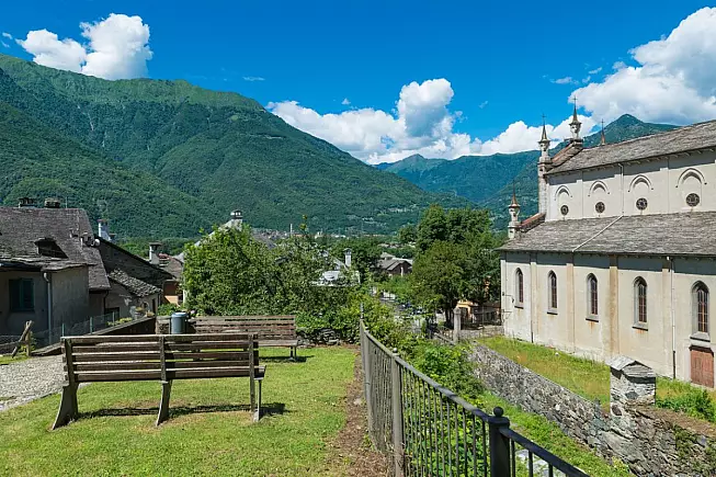 Vogogna, panorama sulla Val d'Ossola