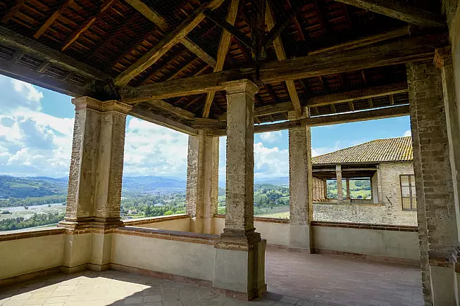 Castello di Torrechiara, terrazza. Langhirano. 1503337693