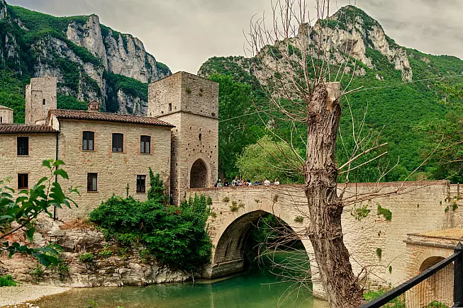 Ponte Romano di San Vittore, Genga. 1346255997
