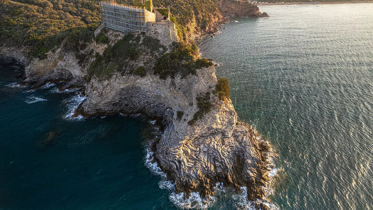 Spiaggia delle rocchette, Castiglione della Pescaia. Shutterstock_2522834431