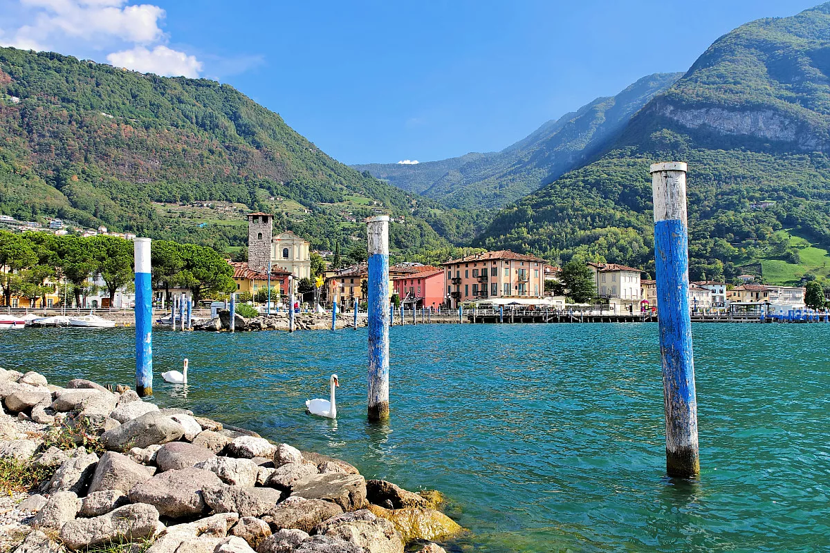 Val Camonica. Pisogne e il Lago d'Iseo. Shutterstock_2569740159
