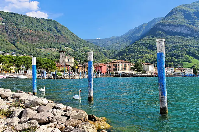 Val Camonica. Pisogne e il Lago d'Iseo. Shutterstock_2569740159