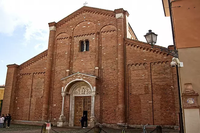 Abbazia di Nonantola. 