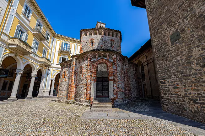 Battistero di Biella, Biella