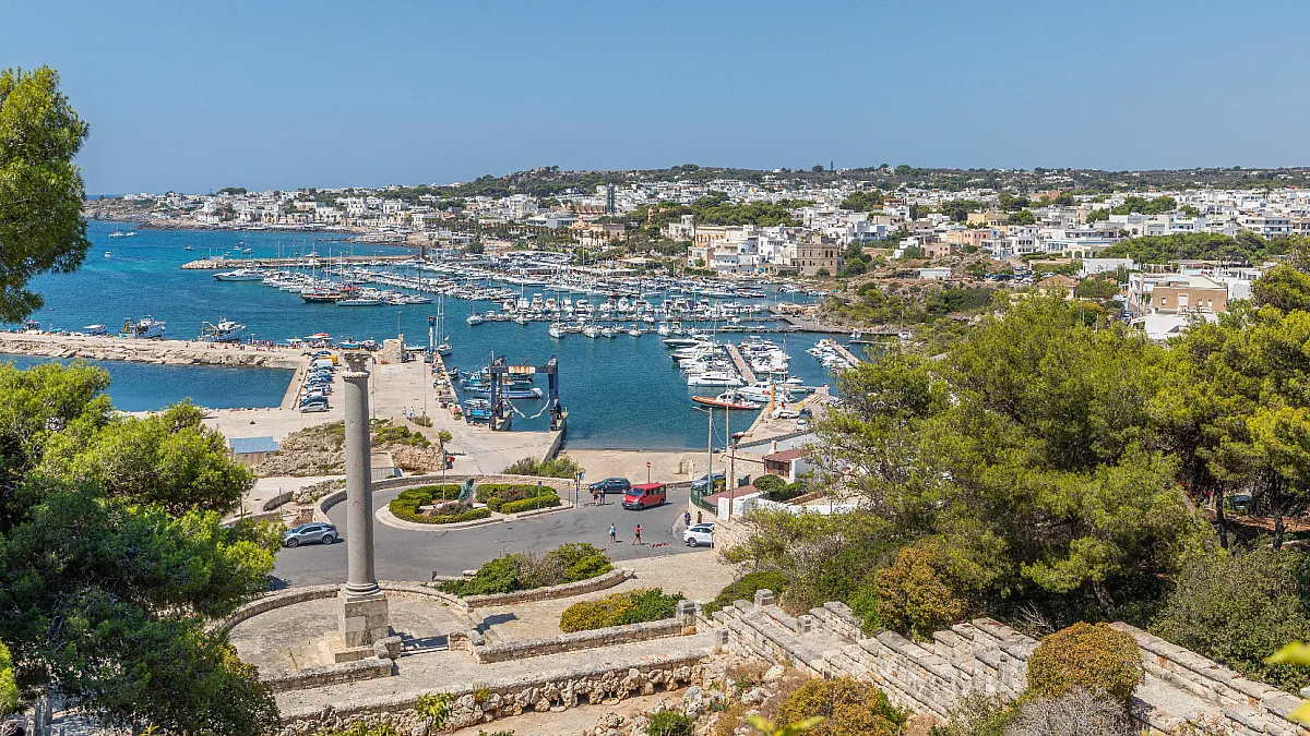 Francigena del Sud, Santuario di Santa Maria de Finibus Terrae, Santa Maria di Leuca, Lecce. Shutterstock_2621478245