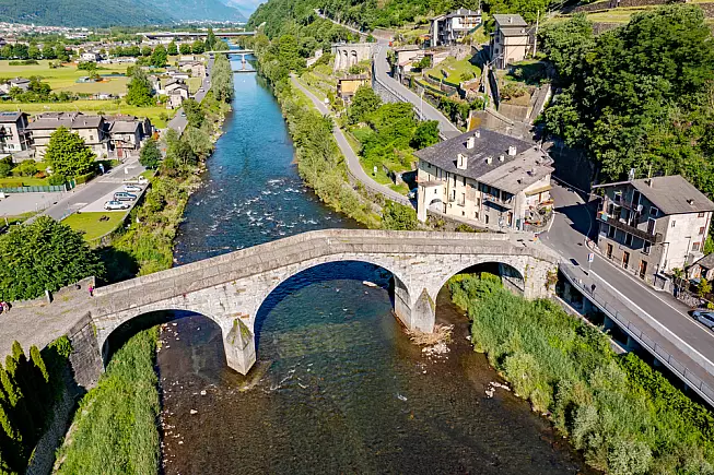 Il Ponte Ganda sul fiume Adda, a Morbegno. 