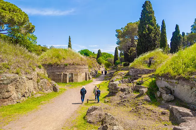 Necropoli della Banditaccia, Cerveteri. Shutterstock_2400165889