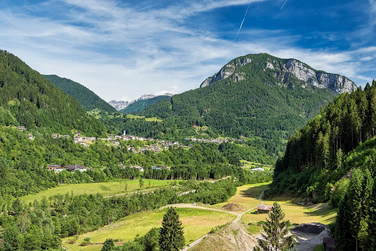 Passo Gobbera, Canal San Bovo, Trentino-Alto Adige. Shutterstock_1770517085