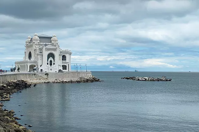The Casino of Constanța, sul Mar Nero, Romania. Shutterstock_2634805857