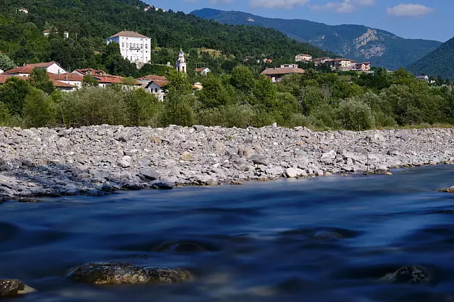 Torrente Bòrbera, Cabella Ligure. Shutterstock_2497822763