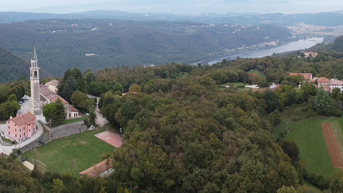 Villabalzana e Lago di Fimon, Colli Berici. Shutterstock_2206099631