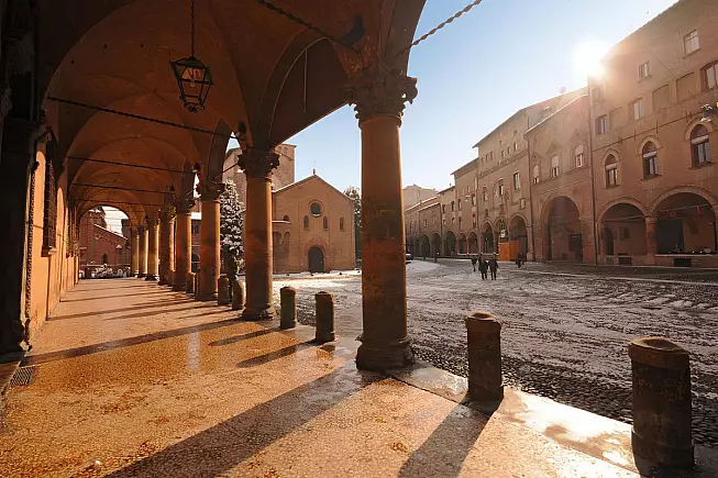 Bologna, Piazza Santo Stefano