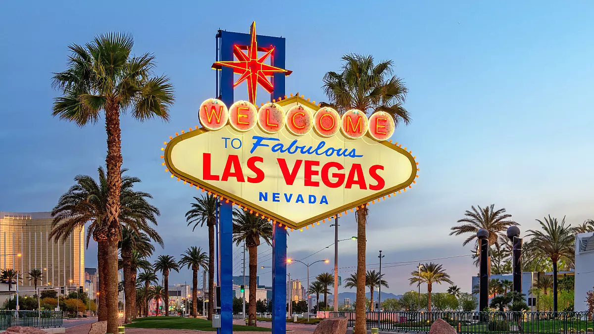 Las Vegas, Nevada, cartello Welcome to Las Vegas. Shutterstock_2427085701