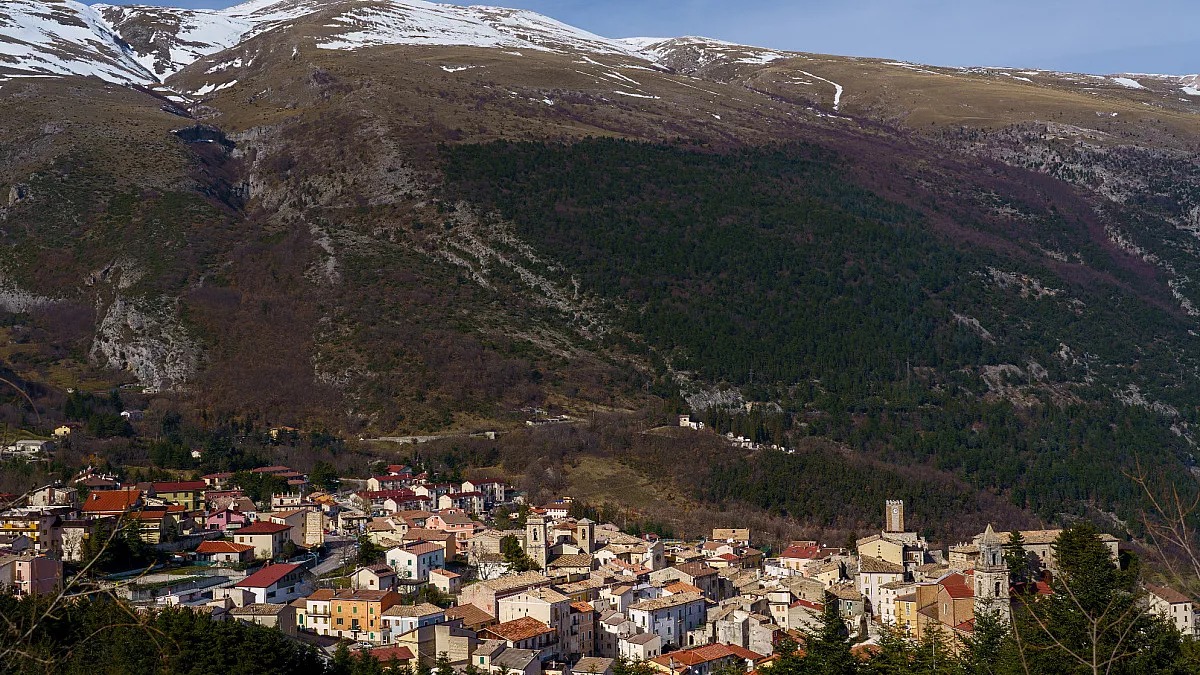Palena e la Maiella, Abruzzo. Shutterstock_1912067641