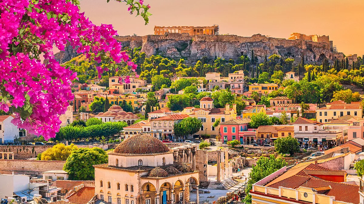 Penisola Ellenica, Atene. Shutterstock_2556000699