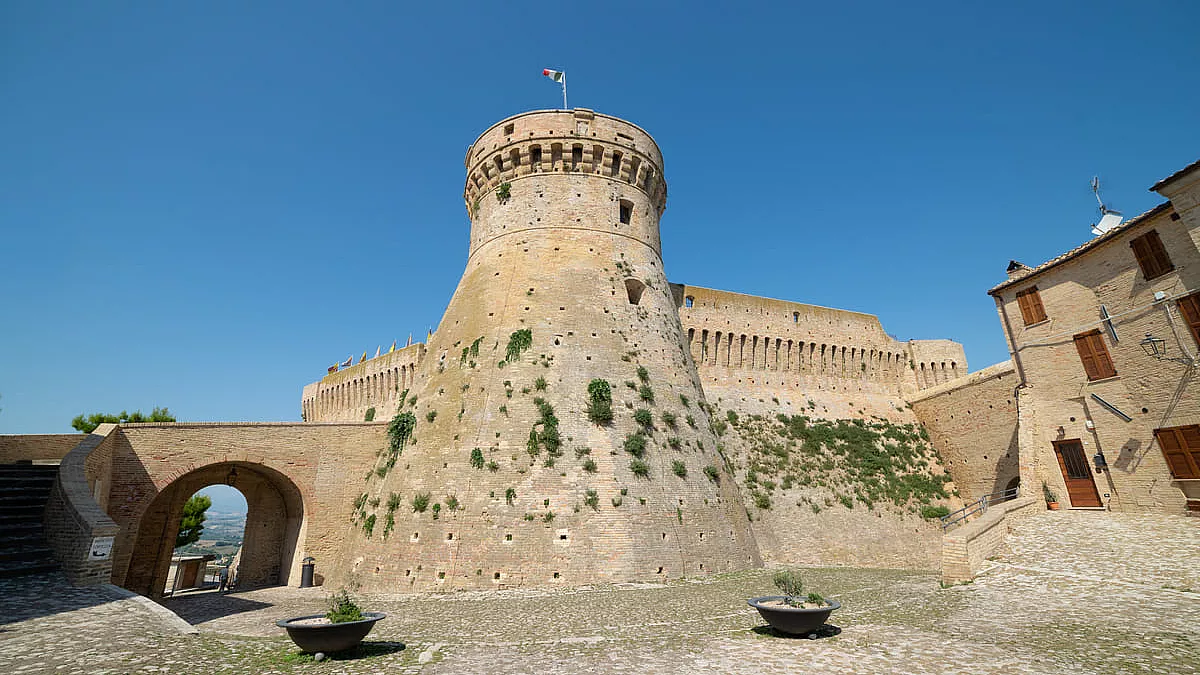La Rocca di Acquaviva Picena.