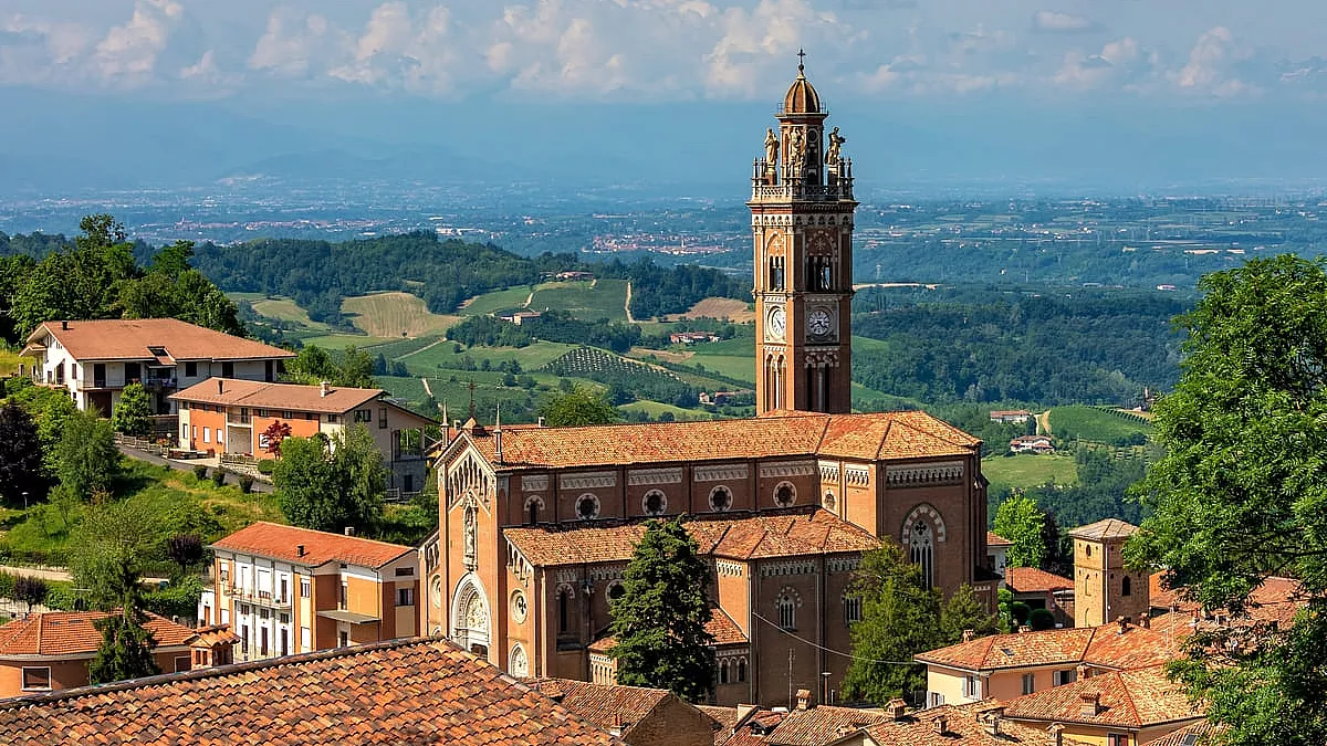 Monforte d'Alba, borgo tipico delle Langhe