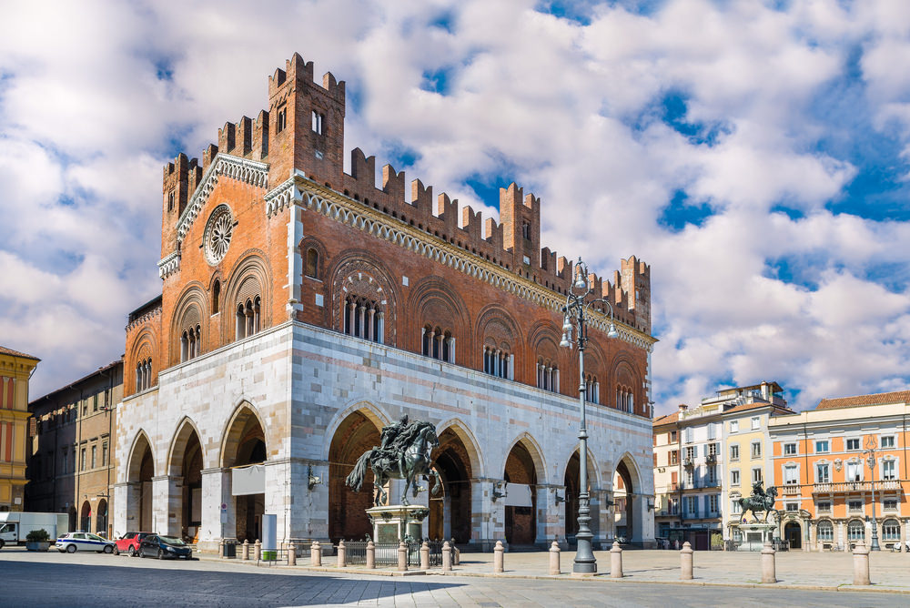 Via Emilia, Piacenza