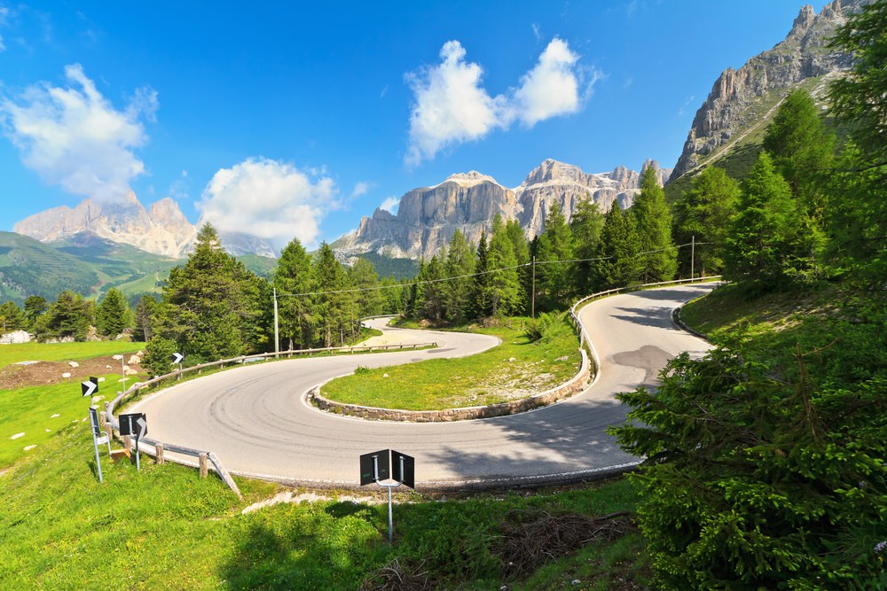 Alpi di Lorenzo, Passo Pordoi