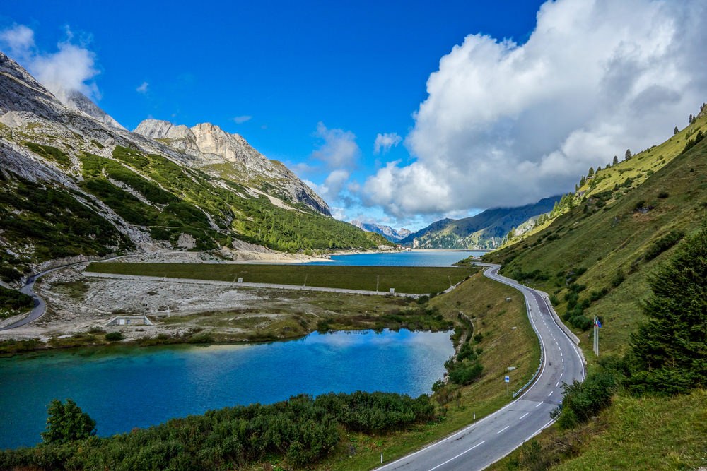 Passo Fedaia in moto