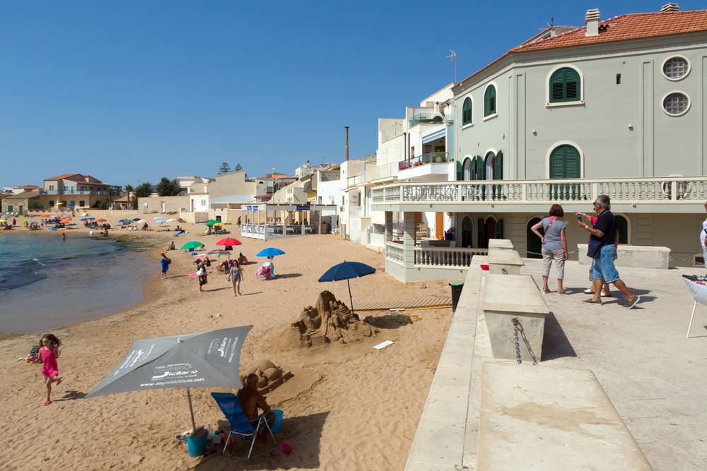 Viaggio in moto in Sicilia: la casa di Montalbano