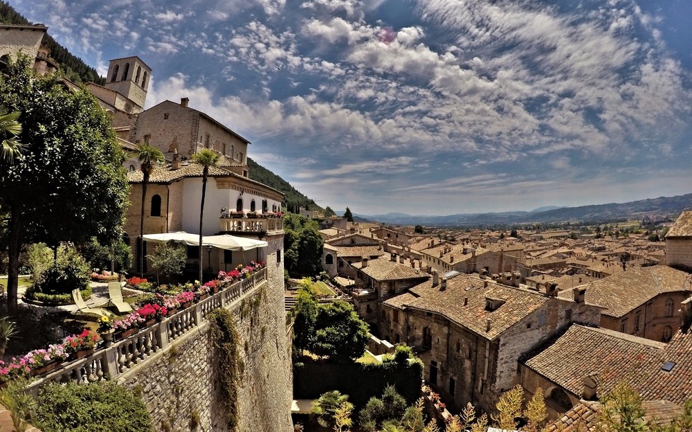 Umbria in moto. Gubbio