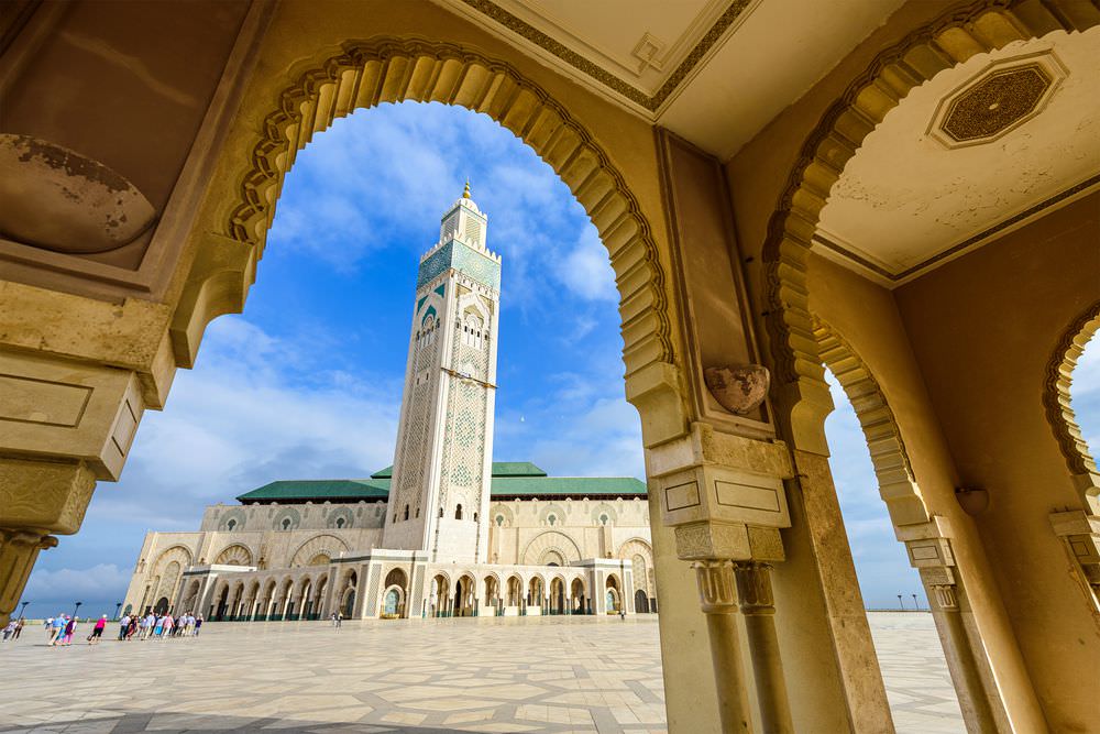 Marocco in moto. Moschea Hassan II, Casablanca