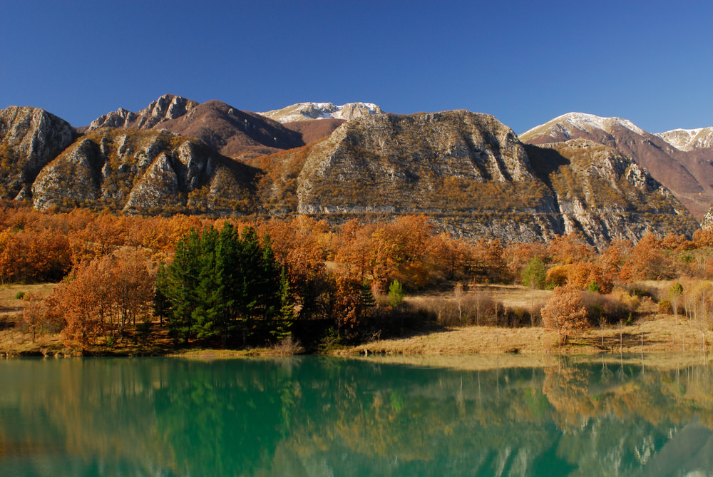 lago di castel san vincenzo