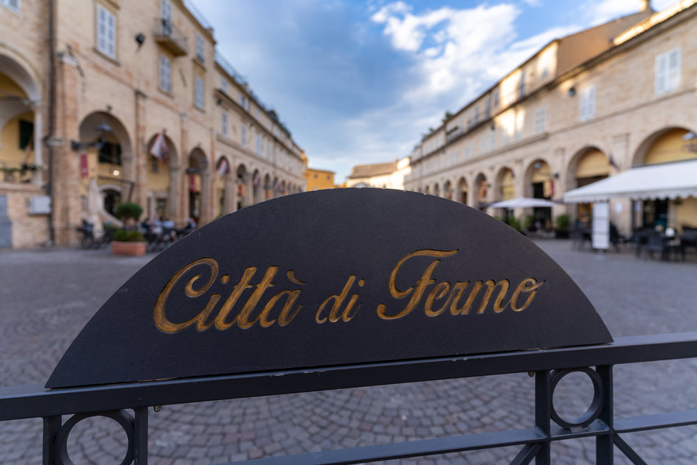 Fermo, Piazza del Popolo