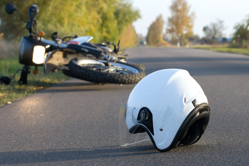 Incidente moto, casco