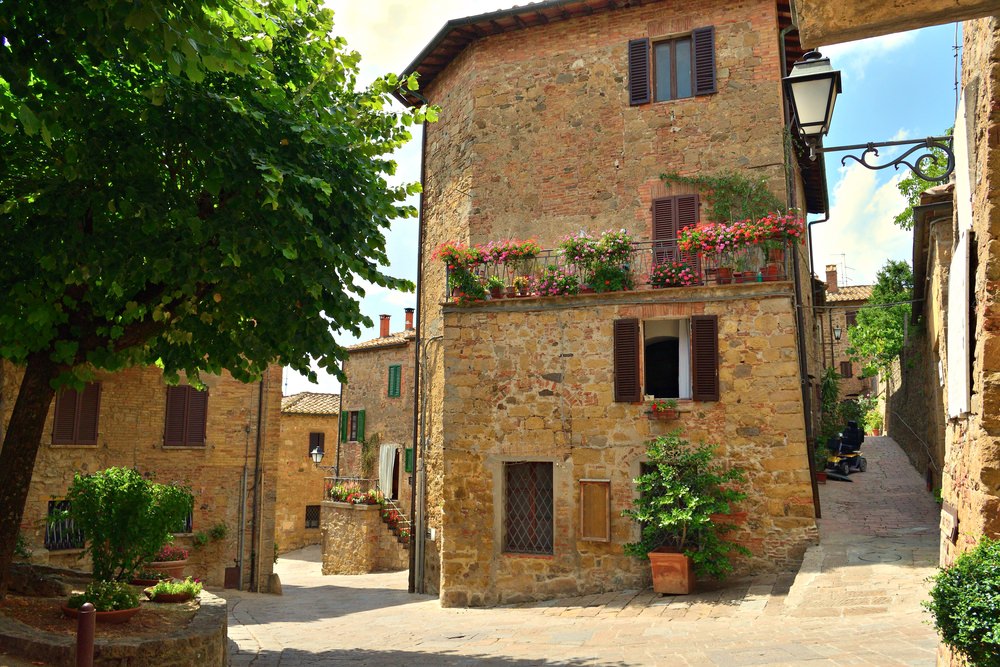 Val d'Orcia, Monticchiello