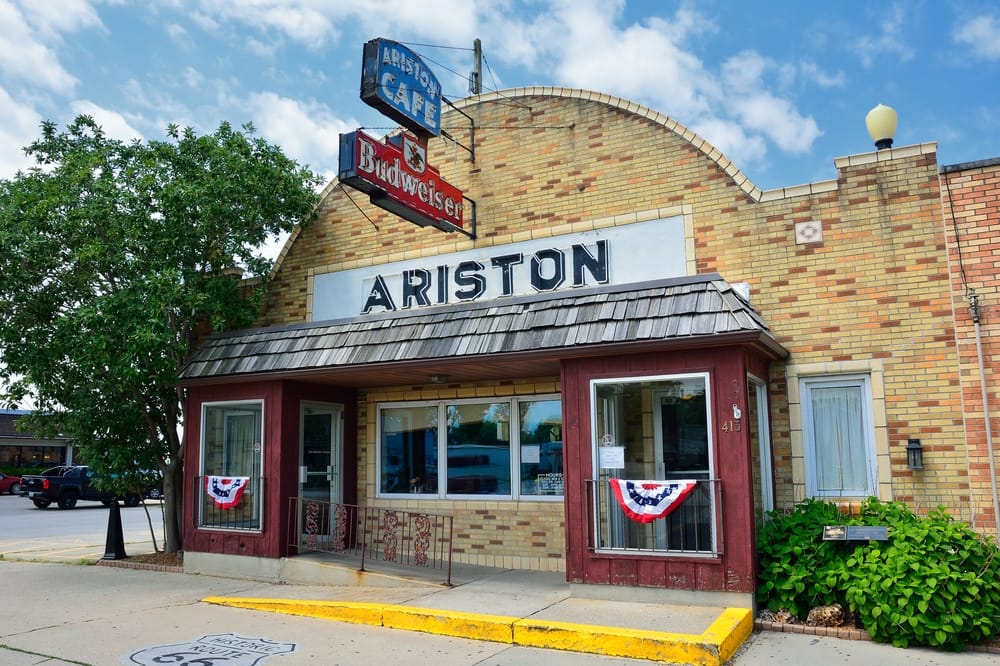 Ariston Cafe, Litchfield