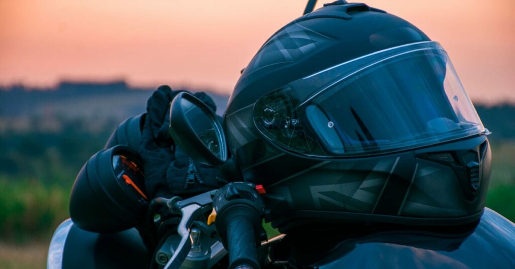 Abbigliamento Moto e Accessori - Rete Fermabagagli Elastica Moto Ragno  Portapacchi Universale Scooter Nero